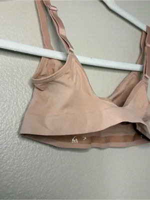 Skims small/Med shapewear slimming hourglass bra beige sand women’s casual thumbnail 3