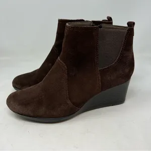 Clarks Crystal Quartz Brown Suede Wedge Ankle Boots Side Zip Womens 9M thumbnail 7