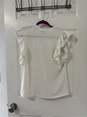 White blouse thumbnail 2