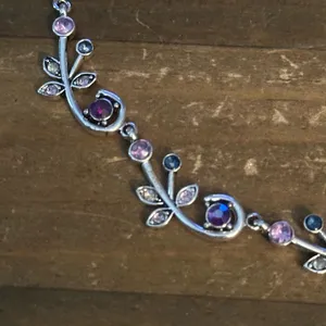 Avon Sparkly Vine silver tone gemstone necklace thumbnail 3
