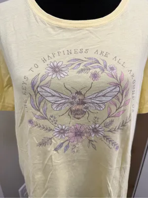 Life is Good Crusher-Lite T-Shirt Butter Yellow Short Sleeve Bee Scoop Neck XL thumbnail 2