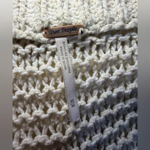 Free People Park Slope Cream V-Neck Cabincore Knit Sweater Medium. thumbnail 8