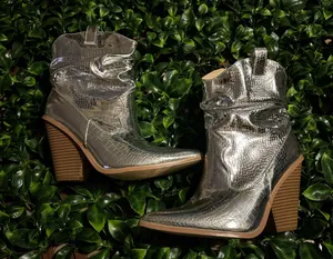 Cape Robbin Silver snakeskin print western ankle boots Size 8.5 thumbnail 4