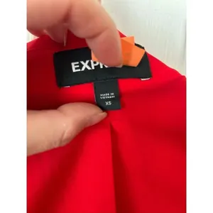 Express women’s red blazer size XS dry cleaned stylish classy work attire thumbnail 6