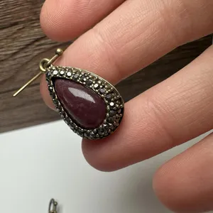 Lia Sophia Plum Red Teardrop Rhinestone Dangle Pierced Earrings Bronze Tone thumbnail 6