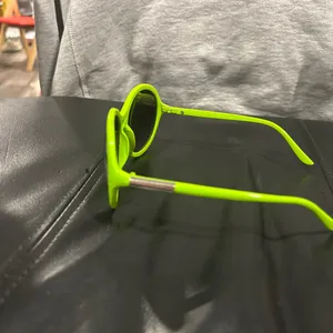 Lime Green Oversized Sunglasses thumbnail 7