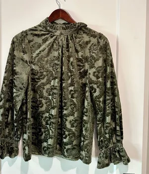 NWT Hem & Thread Olive Velvet Burnout Floral Ruffle Blouse Size S thumbnail 1