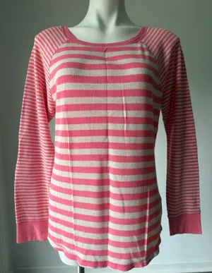 Old Navy Classic Y2K Waffle Knit Long Sleeve Top thumbnail 1