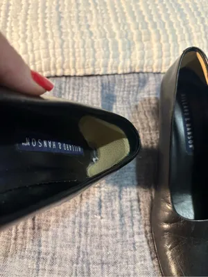 Hillard & Hanson Black Leather Square-Toe Low Block Heels Size 7.5 thumbnail 7
