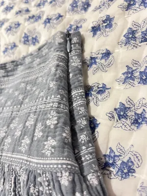 Boutique thumbnail 2