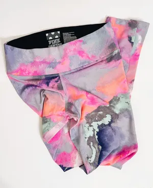 PINK - Victoria's Secret Yoga Pants thumbnail 3