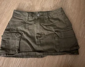 SHEIN Cargo Skirt thumbnail 1