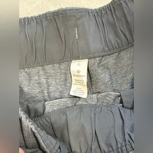 Lululemon On The Fly Shorts 2.5" In Gray Size 6 thumbnail 3