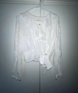 Anthropologie White Long Sleeve Blouse thumbnail 2