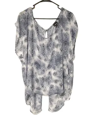 Torrid Plus Size 1X Blue Sheer Snake Print Button Back Short Sleeve Blouse thumbnail 1