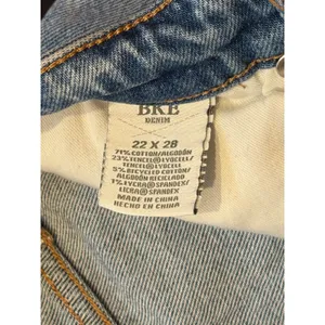 BKE Billie Slim Fit High Rise Horseshoe Barrel Jeans Light Wash Distressed 22x28 thumbnail 4