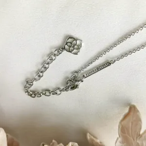 Kendra Scott Elisa White Mother of Pearl Necklace Silver thumbnail 5