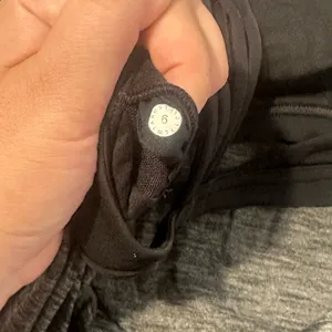 Lululemon tank top size 6 thumbnail 5