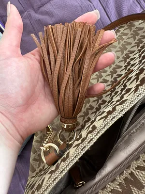 Jet Set Chain Tote thumbnail 4