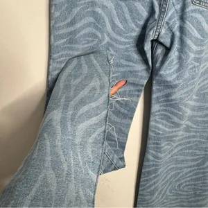 NWT Free People Wrangler Wanderer 622 Hi Rise Flare Jean Limited Edit Wild Thing thumbnail 11