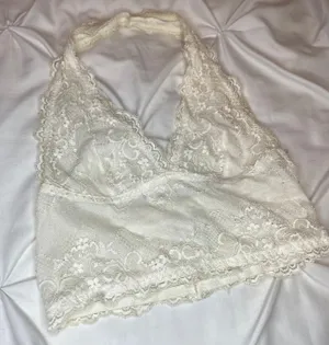 Brandy Melville White Lace Bralette thumbnail 3