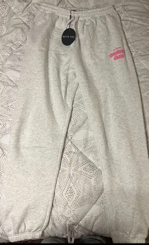 WhiteFox SweatSet thumbnail 3