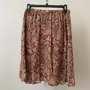 By Anthropologie Boho Relaxed Floral Paisley Faux Wrap Skirt S Rust thumbnail 7