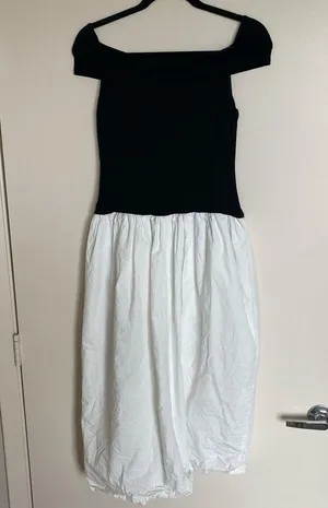 Off Shoulder Dress in classic white and black thumbnail 4