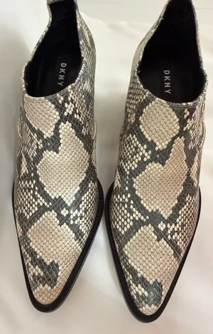 DKNY Snakeskin Embossed Leather Shooties Grey Python Block Heel Boots  7.5 thumbnail 1