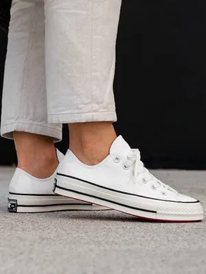 Converse unisex Chuck 70 low top patent leather white sneakers with red soles thumbnail 2