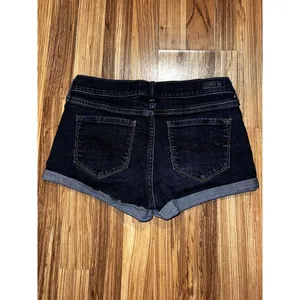 Abercrombie and Fitch Women's Juniors Dark wash denim Jean‎ shorts size 26 thumbnail 5