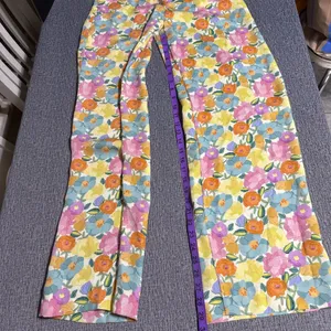 Zara Women’s Floral Pants thumbnail 13