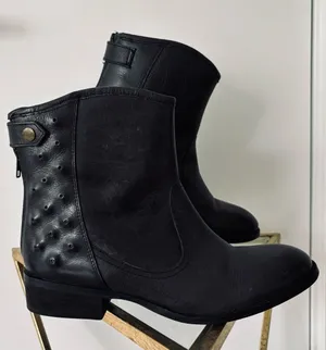 Naughty Monkey Black leather Rustic Cowboy Ankle boots women's 10 thumbnail 1