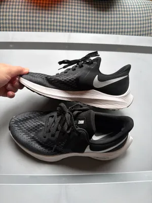 Nike Running Shoes Women’s thumbnail 3