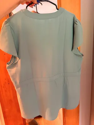 Sage Green Blouse Size XL thumbnail 2