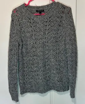 Banana Republic Cable Knit Sweater Made of Italian Yarn‎ Gray and Gold Size: S thumbnail 1