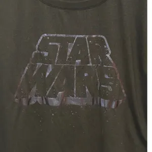 Fifth Sun Star Wars Graphic Tee Sz L Sequin Sleeve Black High Low Shirt Sci-Fi thumbnail 2