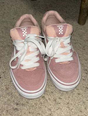 Vans hylane  thumbnail 1
