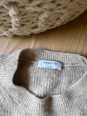 Babaton Crewneck Sweater in Light Beige thumbnail 2