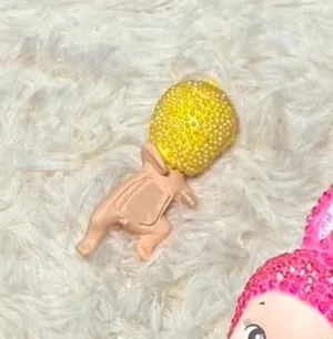 Sonny Bunny Hipper Rhinestone Pink ( tiny flaw on‎ bum) thumbnail 1