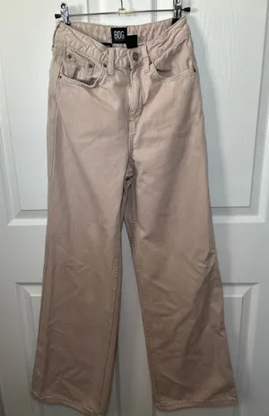 BDG High Rise Puddle Pink Wide Leg‎ Jeans Women's Size 25 100% Cotton thumbnail 1