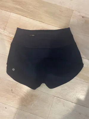 Lululemon Shorts Speed Up thumbnail 2