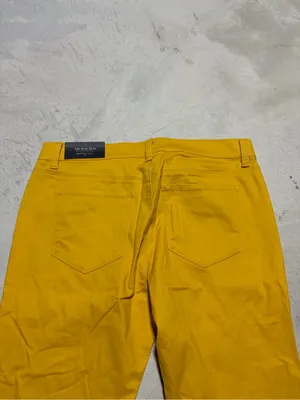 Ann taylor NWT modern skinny leg Yellow Pants 8 MSRP$80 thumbnail 2