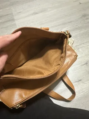 Women's Floral Tote Bag with Tan Trim thumbnail 3