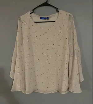 Apt 9 3/4th Bell Sleeve Polka Dot Top Size Small thumbnail 1