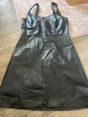 Abercrombie Classic Black Faux Leather Mini Dress - Sleek Square Neck thumbnail 5