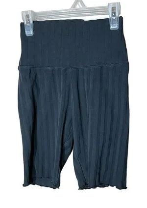 Offline By Aerie OG High‎ Rise 7 Inch Bike Shorts Size Small NWT thumbnail 1