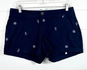 Old Navy Women's White Nautical Anchor and Ship Wheel Chino Shorts Blue Size 4 thumbnail 1