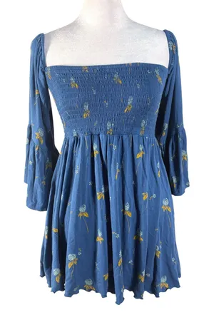 Free People Smocked Floral Lana Tunic‎ Top Bell Sleeve Off Shoulder Small thumbnail 1