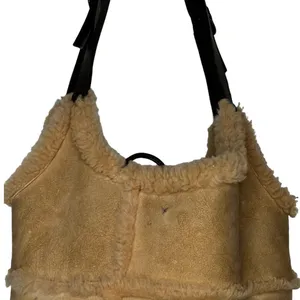 UGG Thick Suede‎ Sherpa Purse Shoulder Bag thumbnail 2